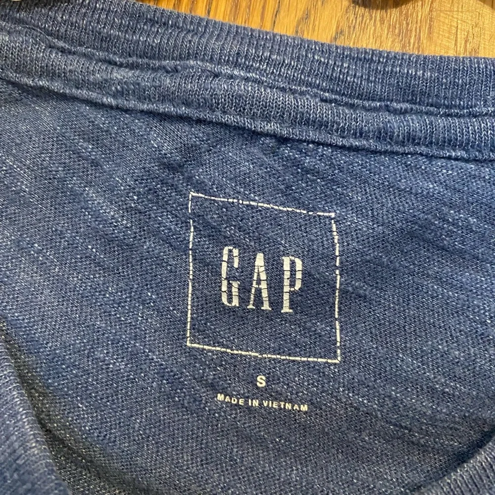 Heathered Blue Men’s T-Shirt - Picture 2 of 5